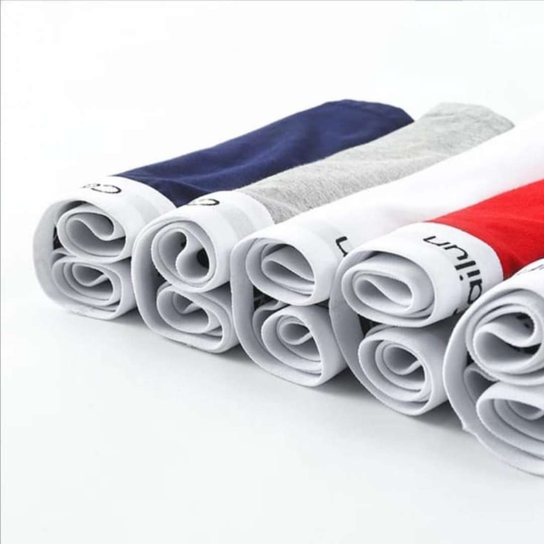 Combo CK ™ 12 Bóxers + 12 Medias – Comodidad sin límites 🧦🩲